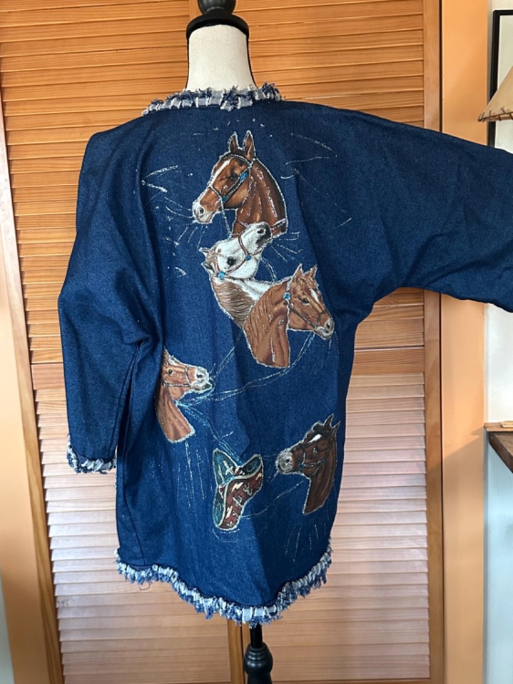 Vintage 80s Denim Western Jacket: Equestrian Horse Appliqué, Hand-Crafted - Picture 10 of 15